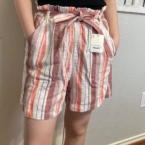 High-waisted paperbag shorts